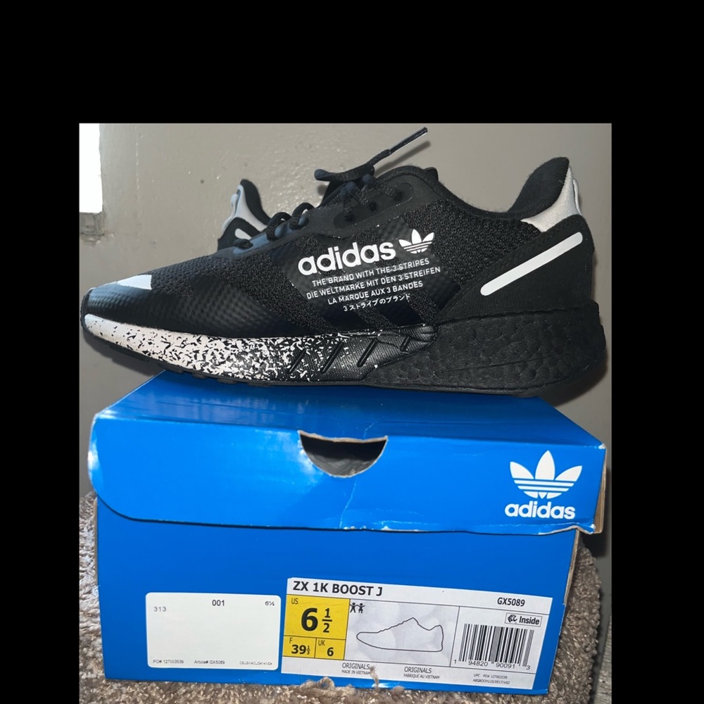 ADIDAS ZX 1K BOOST J. USED EXCELLENT CONDITION!